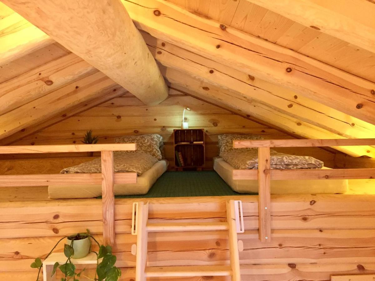 Blockhaus Chalet Mit Beheizbarem Badefass Und Infrarotsauna Auf Der Terrasse Oberschützen Exteriér fotografie