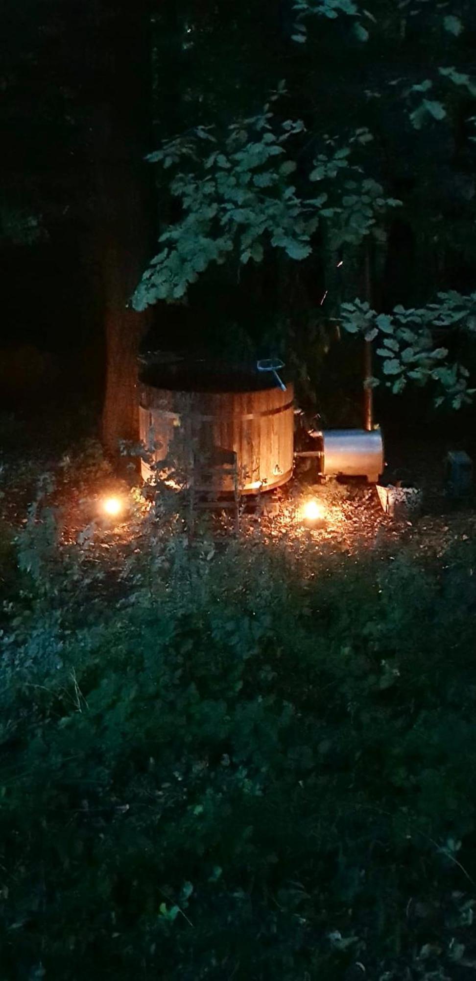 Blockhaus Chalet Mit Beheizbarem Badefass Und Infrarotsauna Auf Der Terrasse Oberschützen Exteriér fotografie